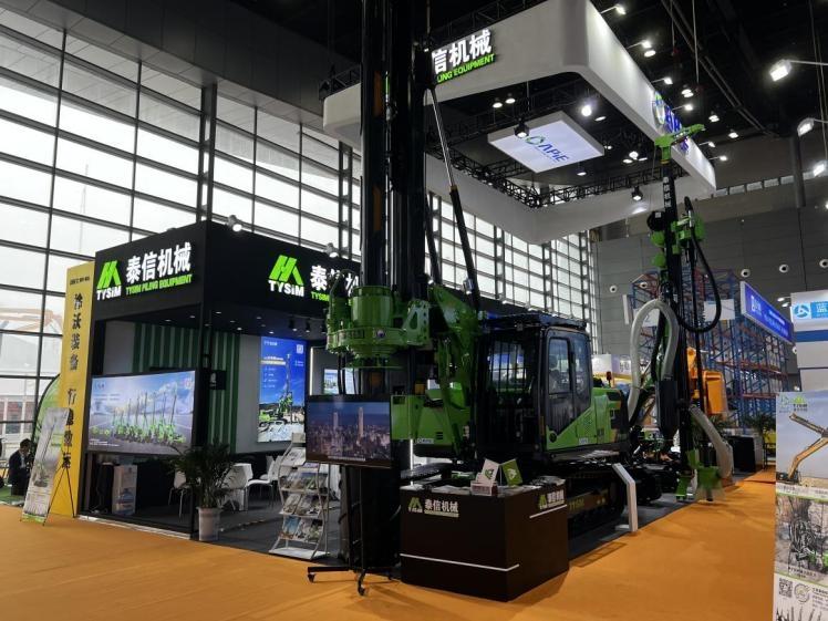 Earthwork Machinery