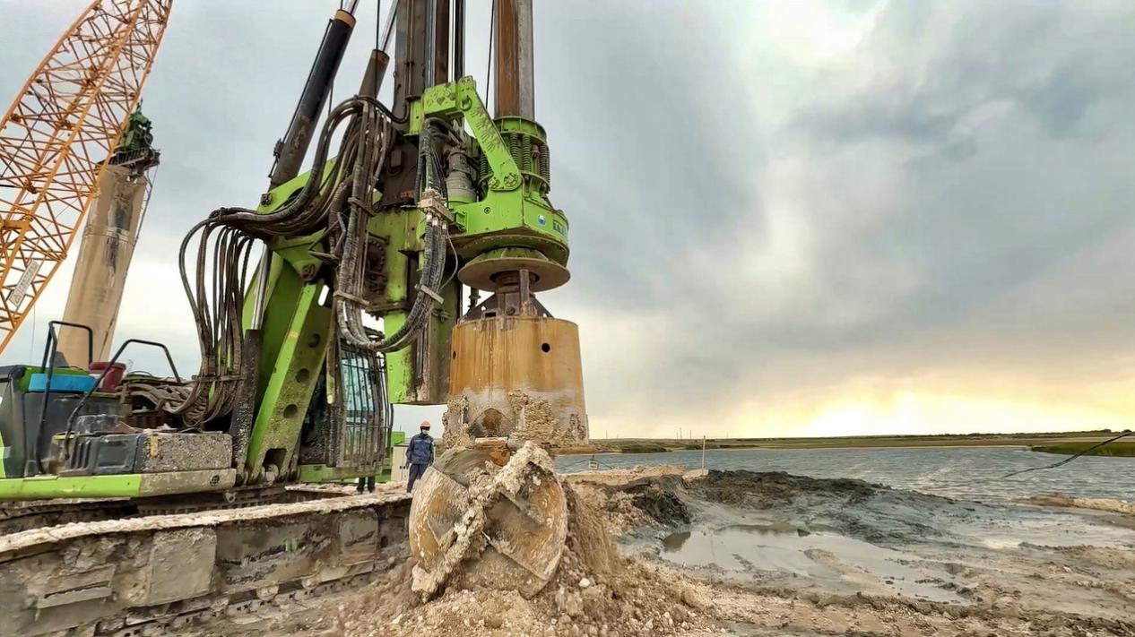 full-casing drilling technology