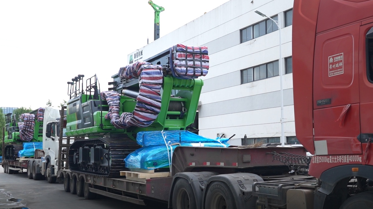 tysim-kr240c-rotary-drilling-rigs-shipment-to-africa