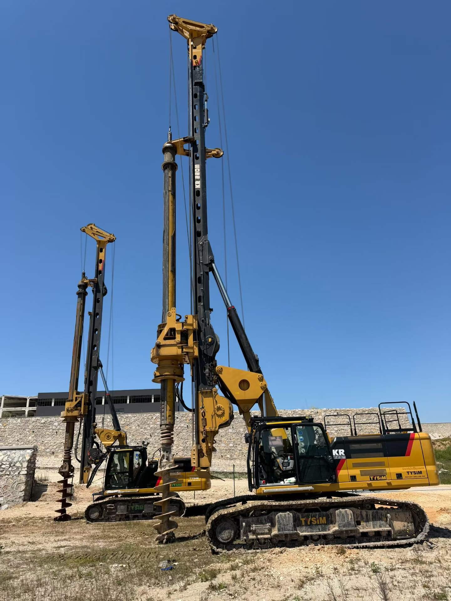 tysim-kr240c-rotary-drilling-rigs-overseas-project