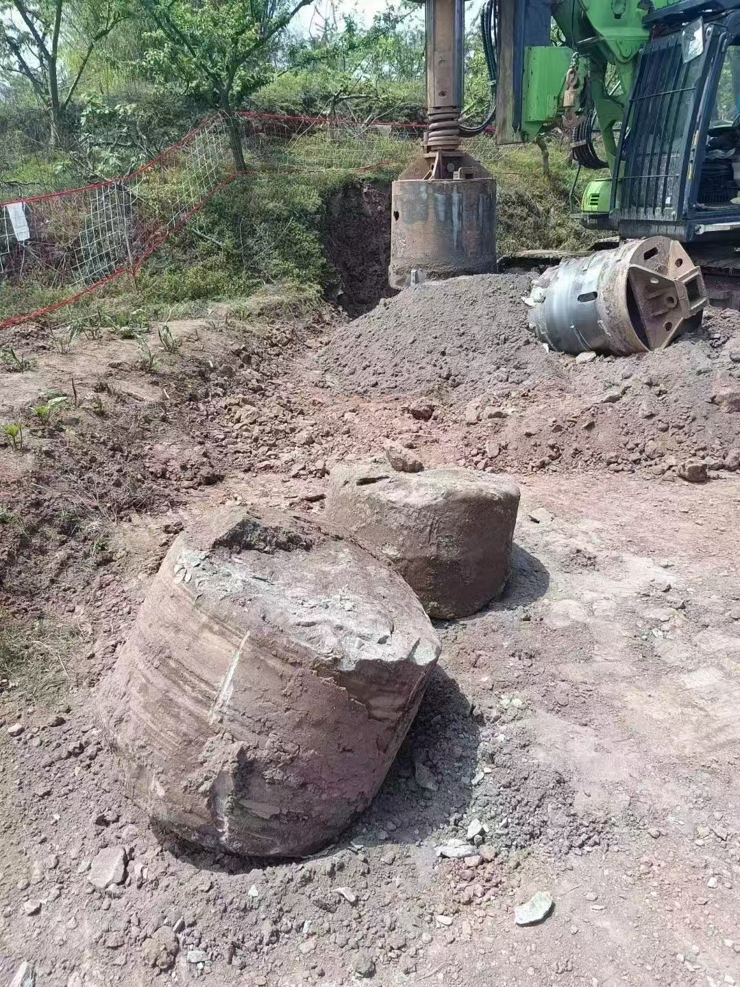 tysim-kr60-drilled-rock-core