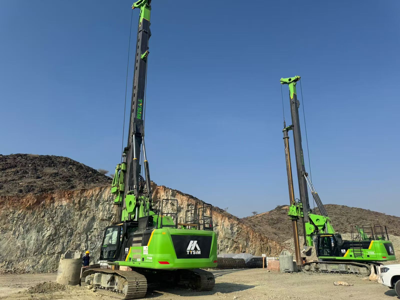 TYSIM CAT Chassis Rotary Drilling Rigs