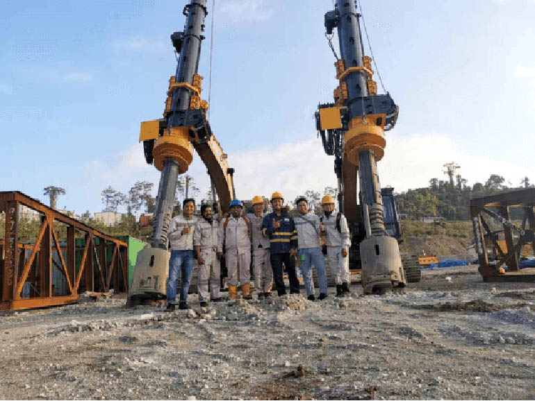 TYSIM KR100 rotary drilling rig assembled in Indonesia