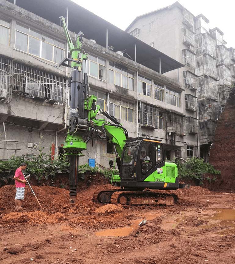 La pequeña plataforma de perforación rotativa TYSIM KR40A trabajó para la construcción de nuevas áreas rurales en Sichuan2