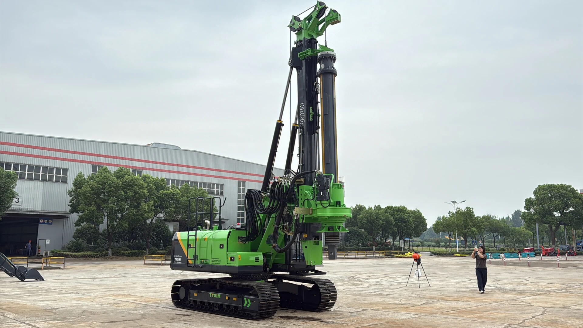 tysim-kr60s-low-headroom-drilling-rig-factory-test